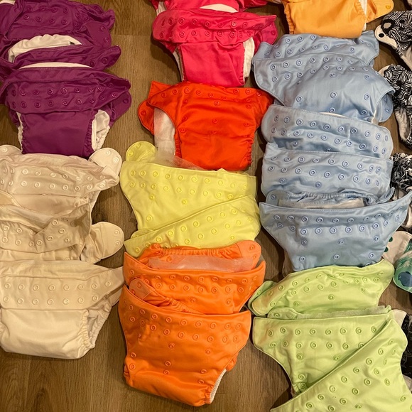 45 AIO Cloth Diaper Lot - BumGenius - Picture 2 of 7